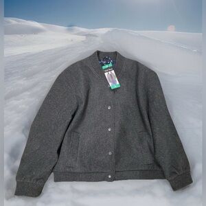 Well Worn Women’s Gray Bomber Jacket NWT Floral Lining Warm Versatile